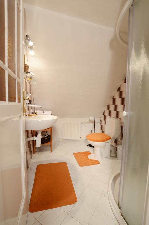 Pension Pod Morskym Okem Karlovice  外观 照片